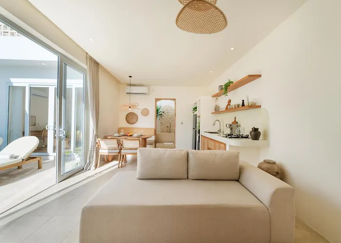 Sira Rosa 2br With Rooftop Oasis Villa Uluwatu (Bali)