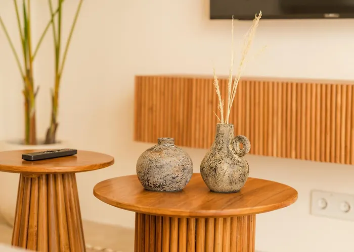 Sira Rosa 2br With Rooftop Oasis Villa Uluwatu (Bali)