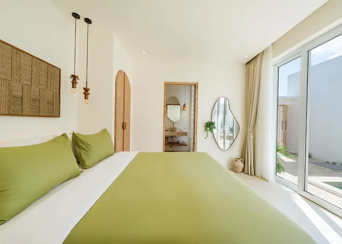 Sira Rosa 2br With Rooftop Oasis Uluwatu (Bali)