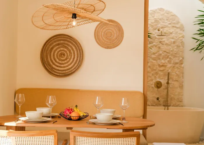 Sira Rosa 2br With Rooftop Oasis Uluwatu (Bali)